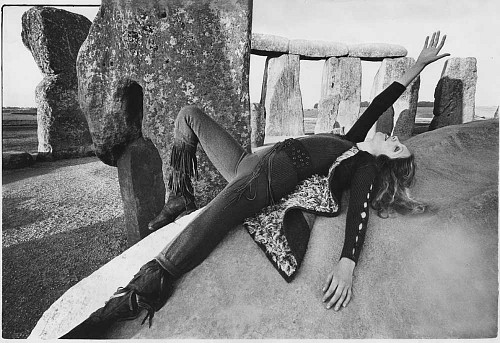 Image from a shoot for British Vogue at Stonehenge, 15th October 1970.Vintage Silver gelatin print, image size 38 × 25 cm | 15.0 × 9.8 inches.Price upon request.© Norman Parkinson Ltd/Courtesy Norman Parkinson Archive.