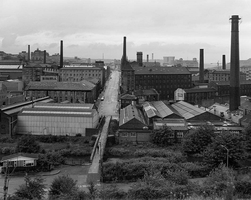 Chris KILLIP, Mills, Huddersfield, Yorkshire
1974, Gelatin silver print on Forma Silver Bromide Paper