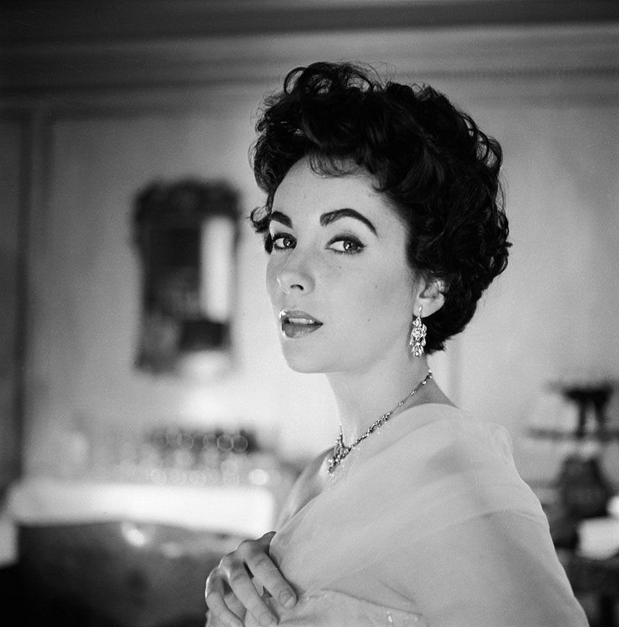 Cecil BEATON, Elizabeth Taylor
1953, Platinum print