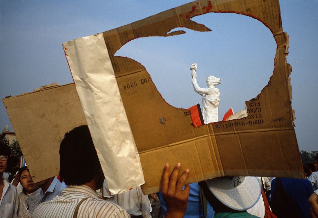 Stuart FRANKLIN, Statue 'Goddess of Democracy', Tiananmen Square protests, Beijing, China
1989, C-print