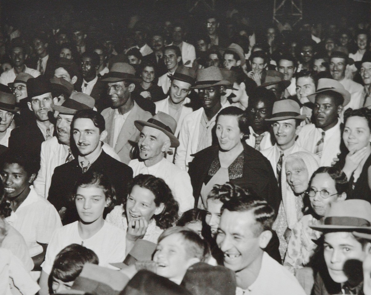 Genevieve NAYLOR, Audience at Outdoor Play, Rio
1940