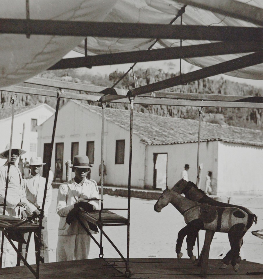 Genevieve NAYLOR, Carousel
1942