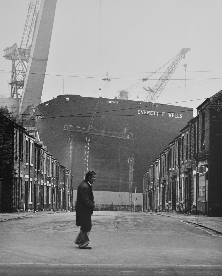 Graham SMITH, Leslie Street, Wallsend upon Tyne, Swan Hunters' Shipyard, The Last of the Giant Oil Tankers 'Everett F. Wells' Being Built
1976