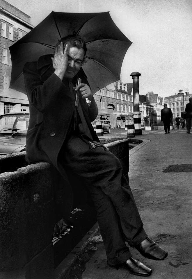 Markéta LUSKACOVA, In front of Christ Church. From the series 'London Street Musicians'
1985, Silver Bromide Print