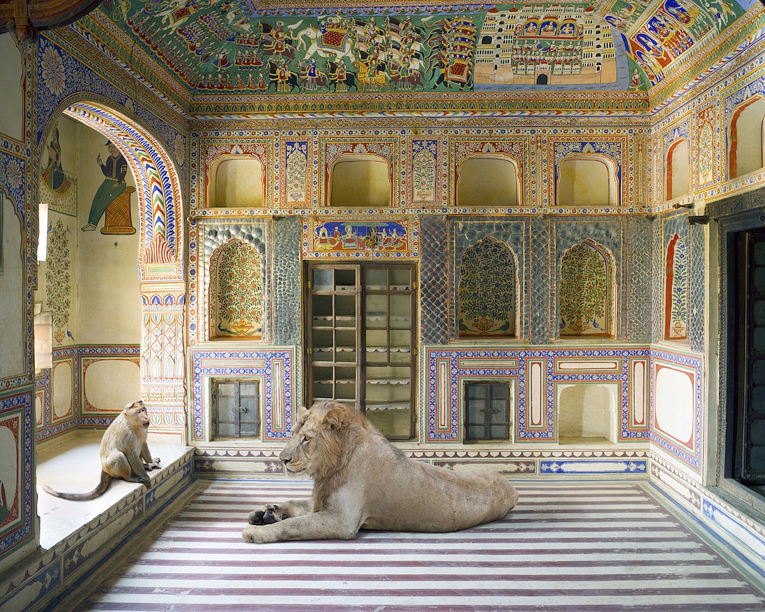 Karen KNORR, The Parampara, Ramlalji Jainarayan Tibrewala Haveli, Bissau, from 'India Song' series
2013, Pigment print on Hannemuhle Fine Art paper