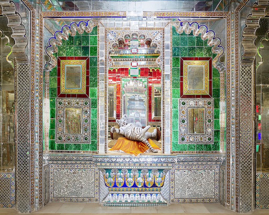 Karen KNORR, Mohan, A Prince in Waiting, Manak Mahal, Udaipur City Palace, from 'India Song' series
2020, Pigment print on Hannemuhle Fine Art paper