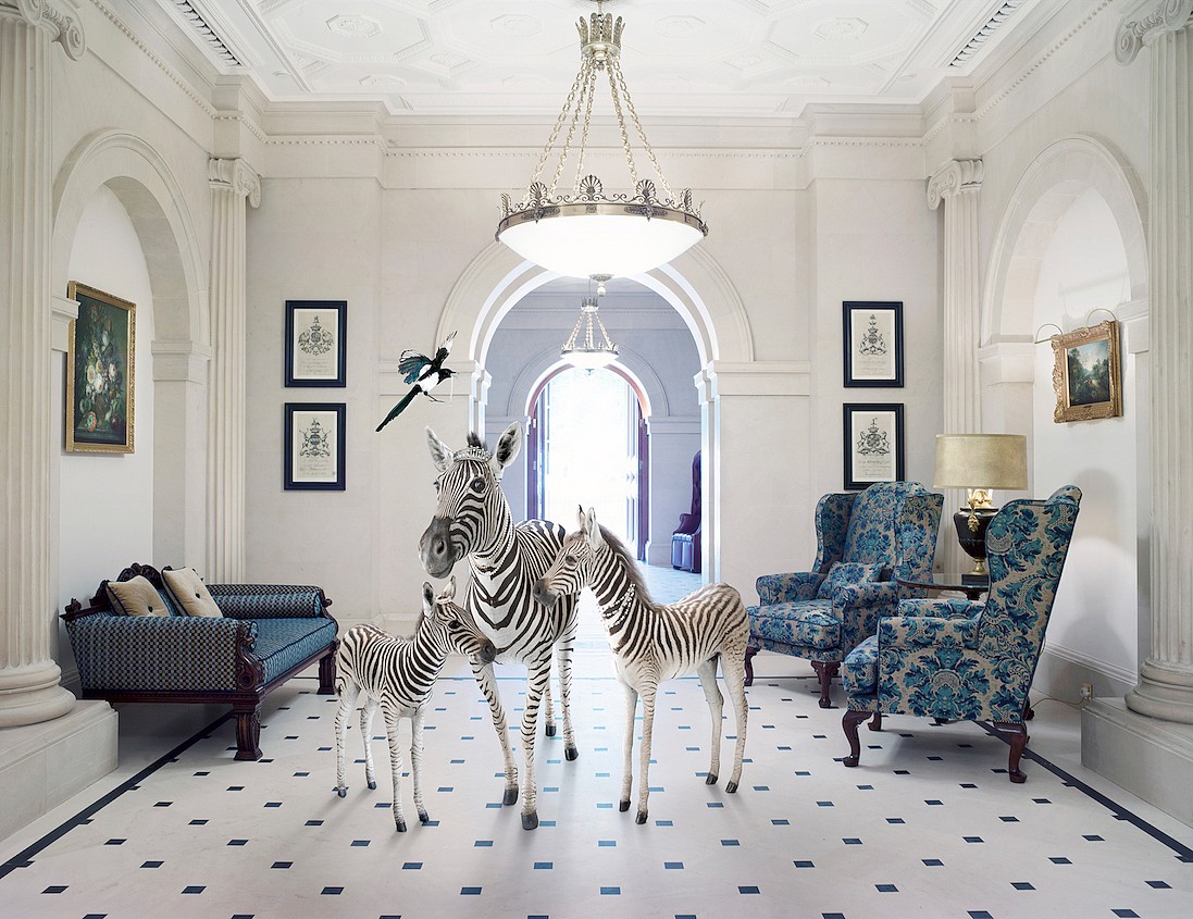 Karen KNORR, The Peers of the Realm, Entrance Hall, from 'The Lanesborough' series
2017, Pigment print on Hannemuhle Fine Art paper