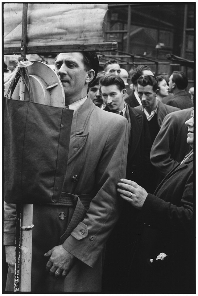 Elliott ERWITT, London, England
1952