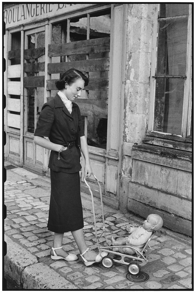 Elliott ERWITT, Paris, France
1951