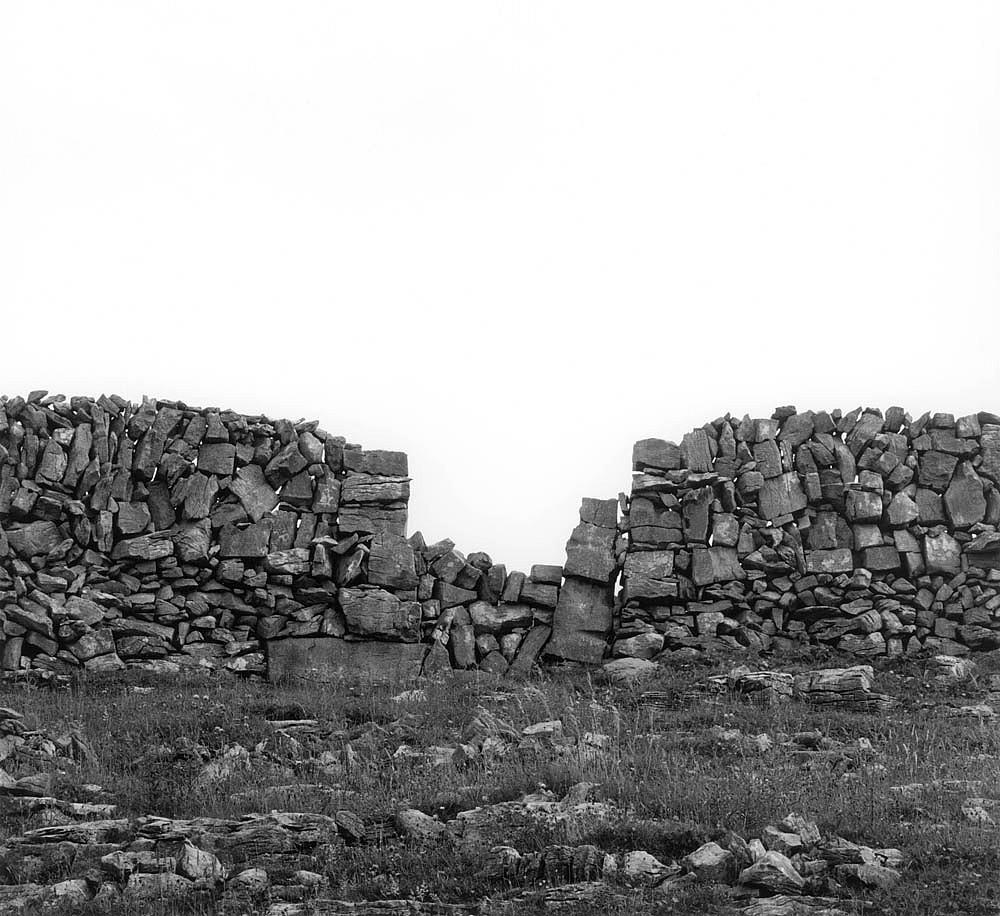 Mariana COOK, BEARNA, Inis Meáin, Ireland
2005, Toned Silver Gelatin Print