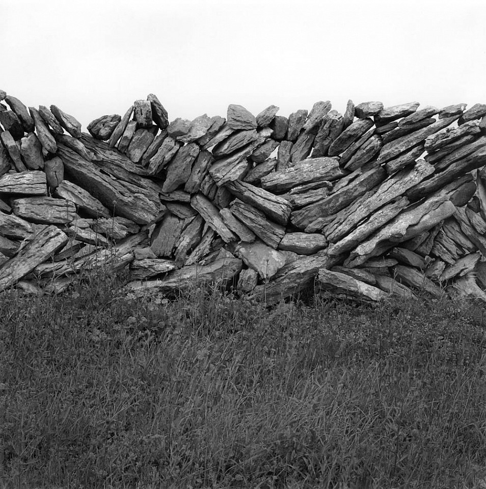 Mariana COOK, Old Wall with New Top, Inis Meáin, Ireland
2005, Gelatin silver print, selenium toned