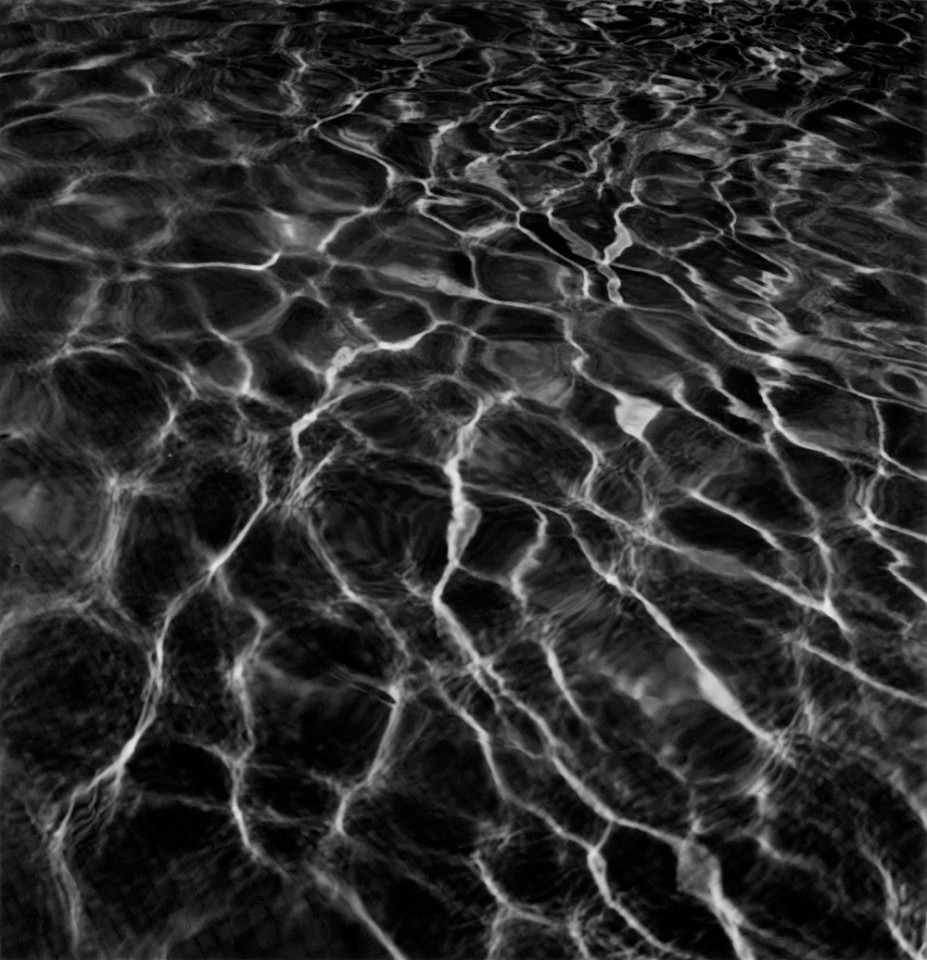 Mariana COOK, Light Waves in Pool, Gassin, France
2007, Gelatin silver print, selenium toned