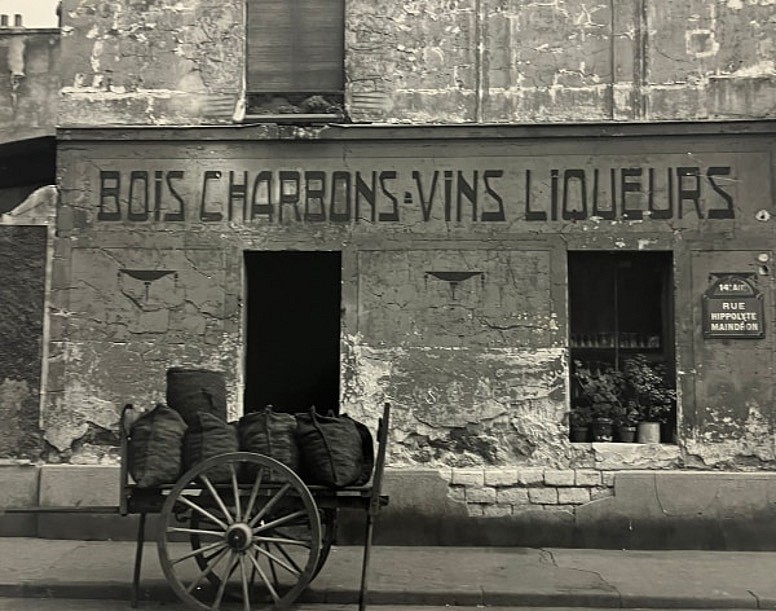 Todd Webb, Coal and Wine shop, Paris
1950, Vintage gelatin silver print